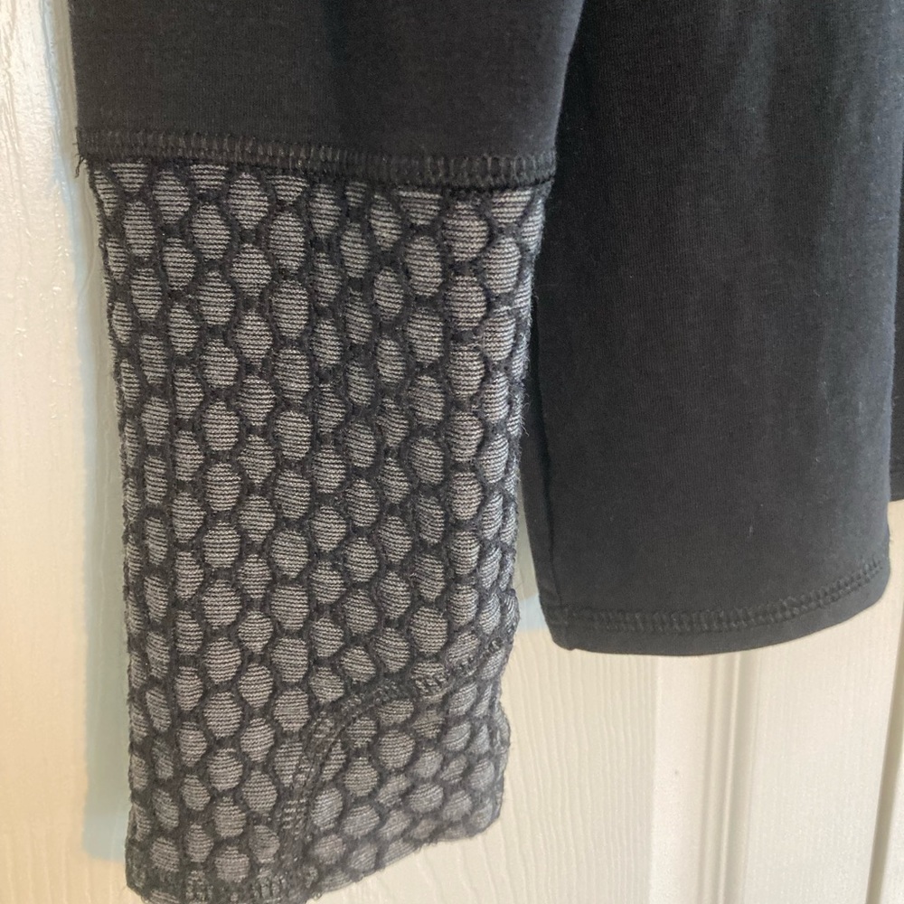 Tasc Performance Half Zip - Picture 3 of 7